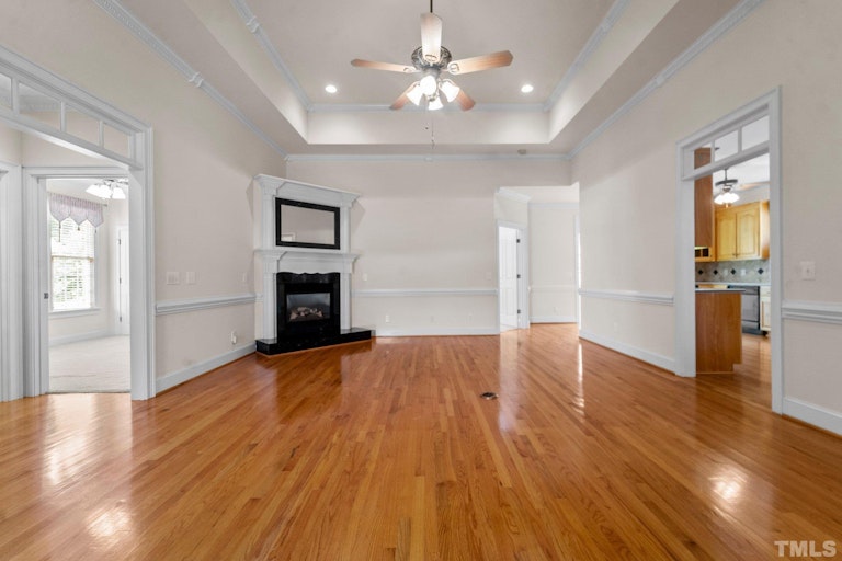 Photo 7 of 30 - 631 E Lakota Dr, Fuquay Varina, NC 27526