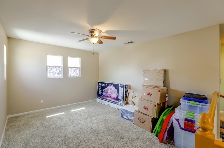 Photo 29 of 54 - 5071 Tuckerman Way, Sacramento, CA 95835