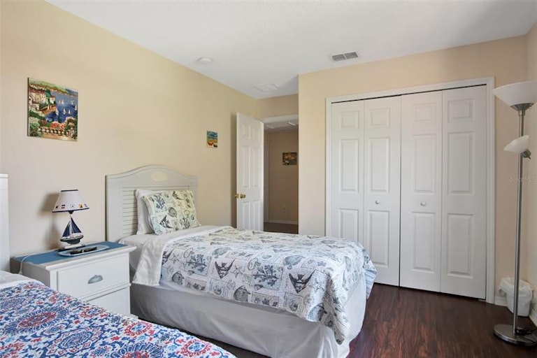 Photo 31 of 33 - 134 Sandy Point Way, Clermont, FL 34714