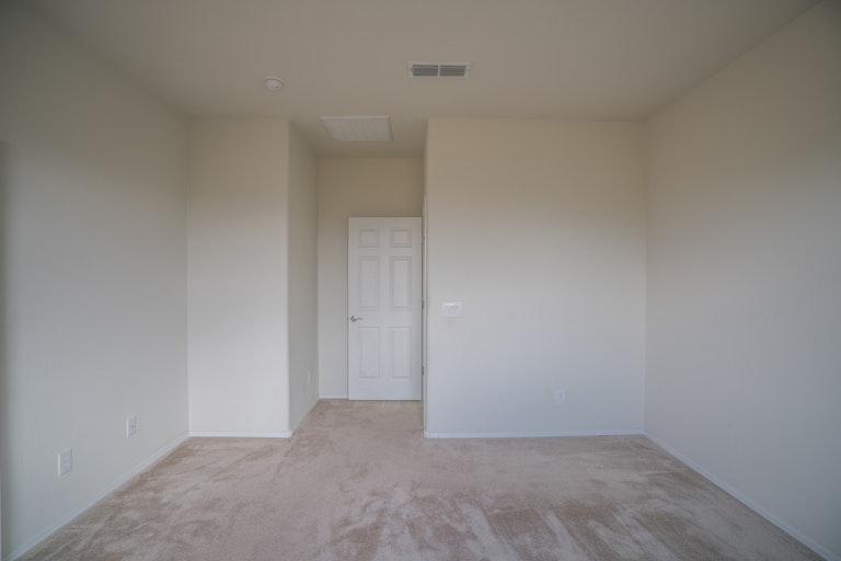Photo 13 of 25 - 26118 W Sequoia Dr, Buckeye, AZ 85396