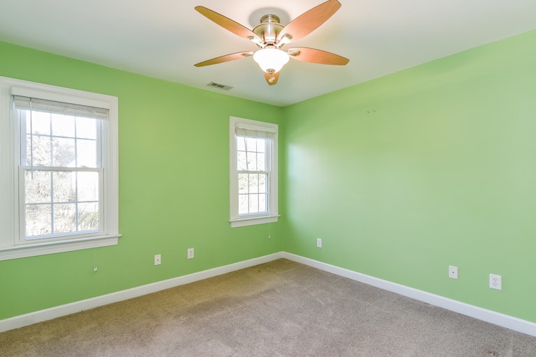 Photo 18 of 25 - 503 Oldwyck Dr, Fuquay Varina, NC 27526