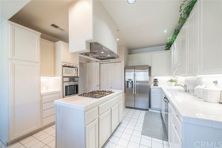 Photo 11 of 28 - 1516 Pacific Coast Hwy #203, Huntington Beach, CA 92648