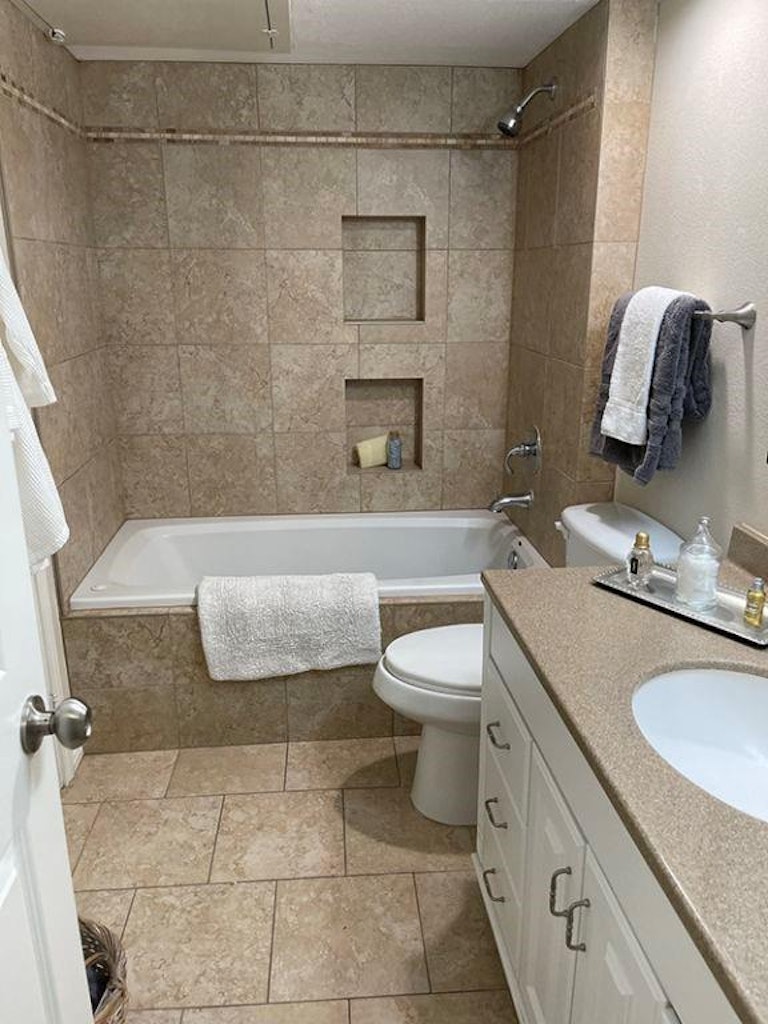 Photo 20 of 21 - 5832 Sandhurst Ln Unit B, Dallas, TX 75206