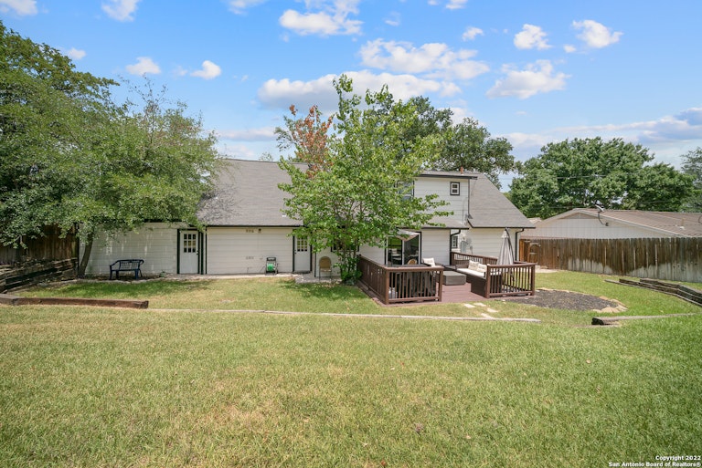 Photo 40 of 41 - 3910 Longridge Dr, San Antonio, TX 78228