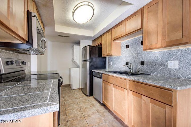 Photo 5 of 14 - 151 E Broadway Rd #205, Tempe, AZ 85282