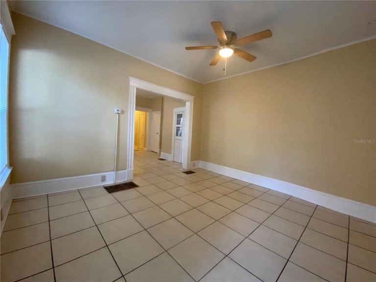 Photo 20 of 38 - 514 Mabbette St, Kissimmee, FL 34741