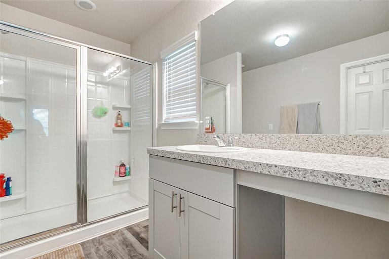 Photo 18 of 42 - 23330 Dovetail Colony Ct, Katy, TX 77493