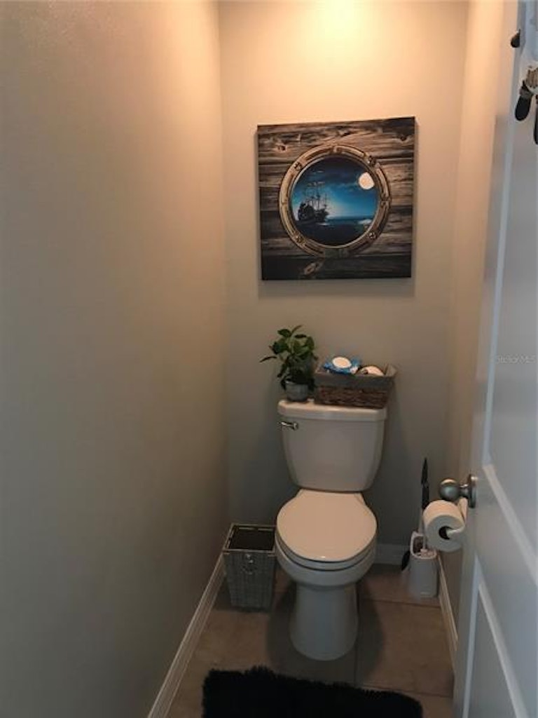 Photo 15 of 25 - 12757 Lemon Pepper Dr, Riverview, FL 33578