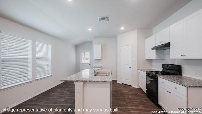 Photo 8 of 38 - 12226 Mulberry Crk, San Antonio, TX 78245