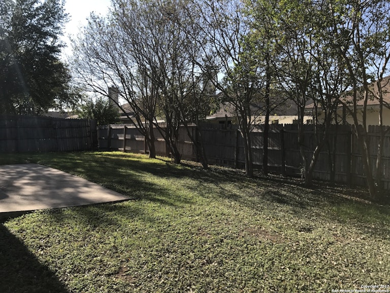 Photo 17 of 17 - 14227 Ridge Meadow Dr, San Antonio, TX 78233