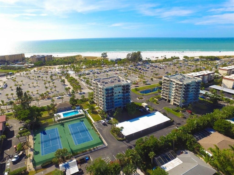 Photo 15 of 23 - 1055 Beach Rd Unit B-503, Sarasota, FL 34242