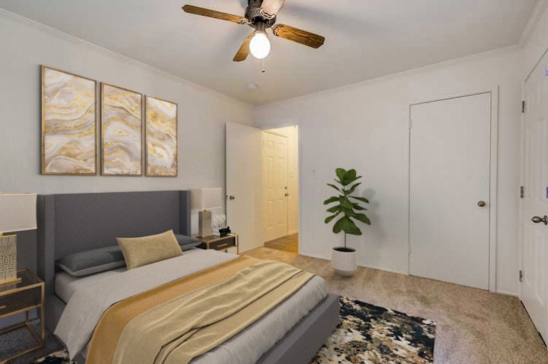 Photo 3 of 23 - 541 W D St S, Dixon, CA 95620