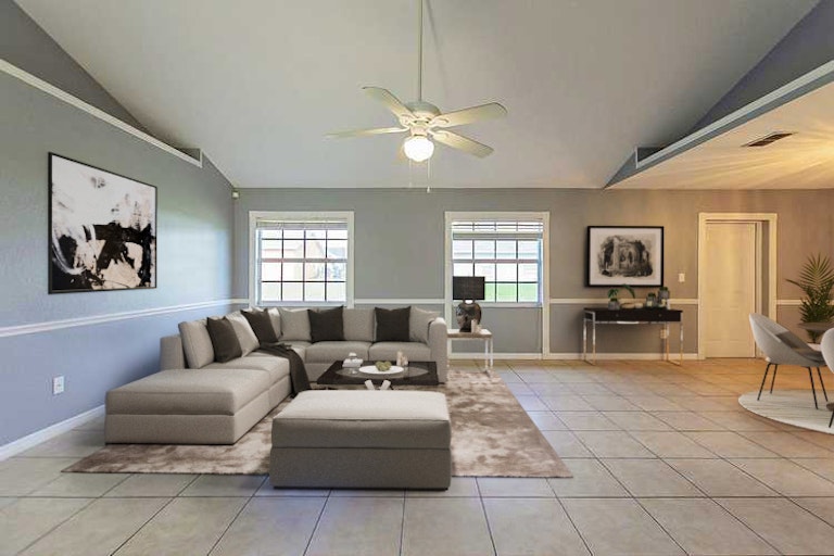 Photo 2 of 20 - 122 Church St, Lake Hamilton, FL 33851