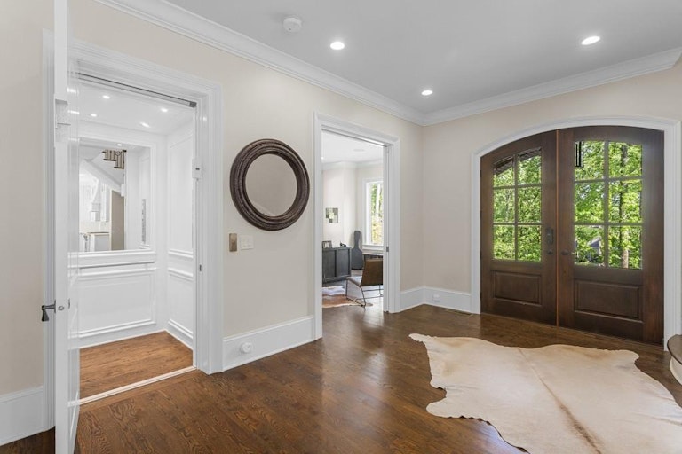 Photo 9 of 77 - 4268 Woodland Brook Dr SE, Atlanta, GA 30339
