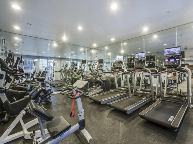 Photo 27 of 38 - 3225 Turtle Creek Blvd #1226, Dallas, TX 75219