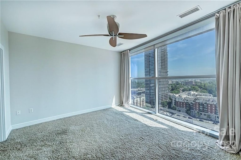 Photo 22 of 48 - 333 W Trade St #1501, Charlotte, NC 28202
