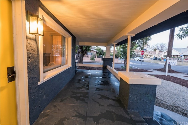 Photo 49 of 53 - 4601 S Budlong Ave, Los Angeles, CA 90037