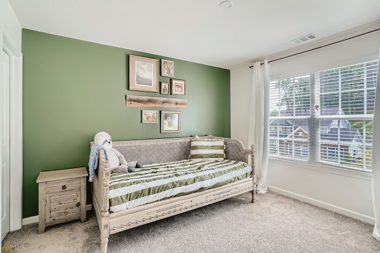 Photo 17 of 34 - 468 Greyfield Dr, Canton, GA 30115