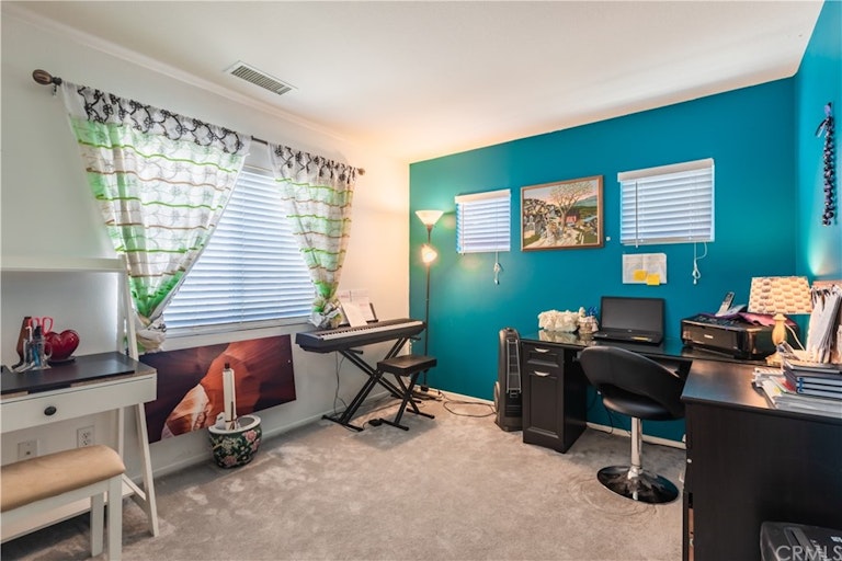 Photo 27 of 48 - 7931 Barnstormer Ct, Chino, CA 91708