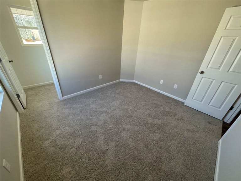 Photo 13 of 36 - 1205 Gracie Way, New Braunfels, TX 78130