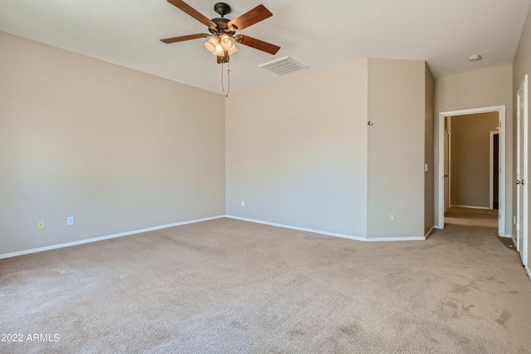 Photo 9 of 17 - 29179 N Shannon Dr, San Tan Valley, AZ 85143