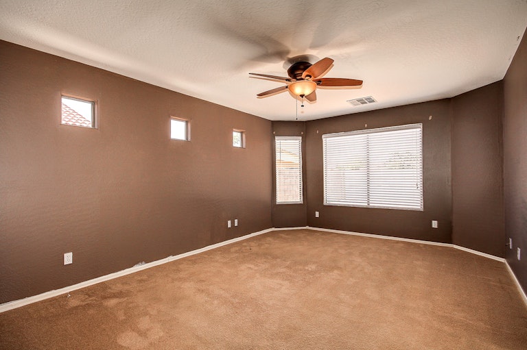 Photo 5 of 19 - 8522 W Gross Ave, Tolleson, AZ 85353