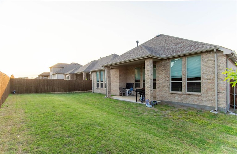 Photo 29 of 29 - 1824 Spring Valley Rd, Wylie, TX 75098