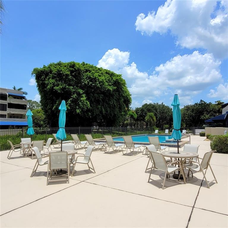 Photo 33 of 46 - 835 S Osprey Ave #217, Sarasota, FL 34236