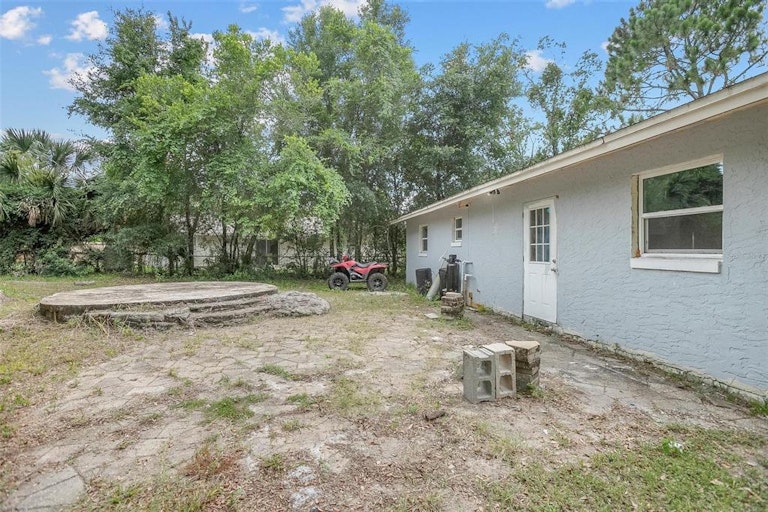 Photo 22 of 29 - 2201 Marsh Rd, Deland, FL 32724