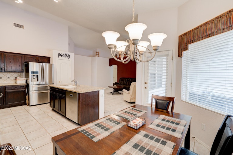 Photo 16 of 42 - 2264 W Noble Heights Dr, Tucson, AZ 85742