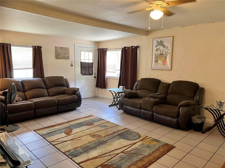 Photo 5 of 16 - 715 25th St NW, Winter Haven, FL 33881