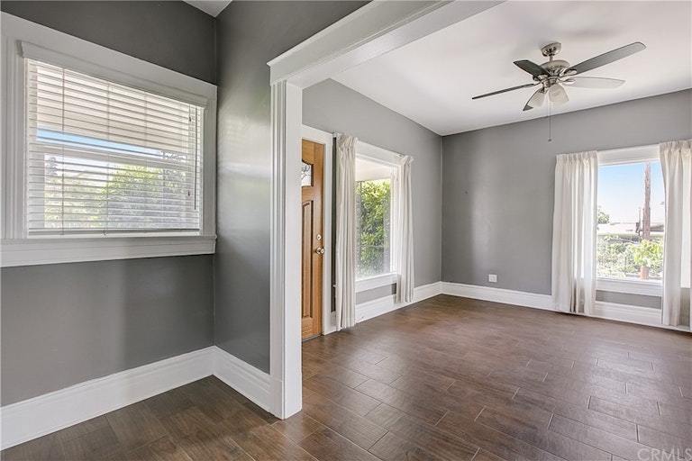 Photo 32 of 39 - 2601 Griffin Ave, Los Angeles, CA 90031