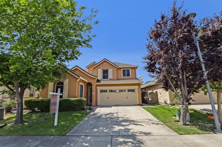 Photo 1 of 54 - 5071 Tuckerman Way, Sacramento, CA 95835