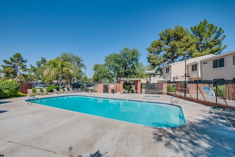 Photo 5 of 24 - 625 S Westwood #187, Mesa, AZ 85210