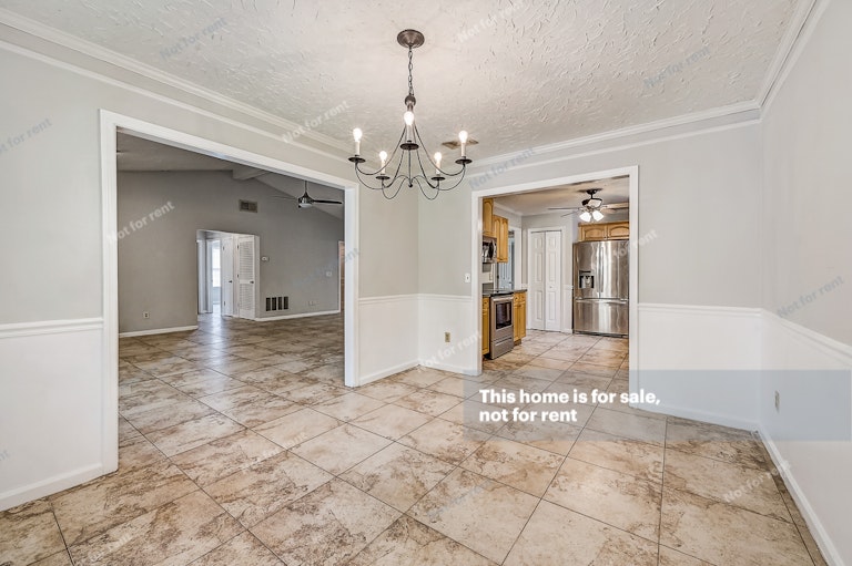 Photo 24 of 33 - 5341 Julington Ridge Dr S, Jacksonville, FL 32258
