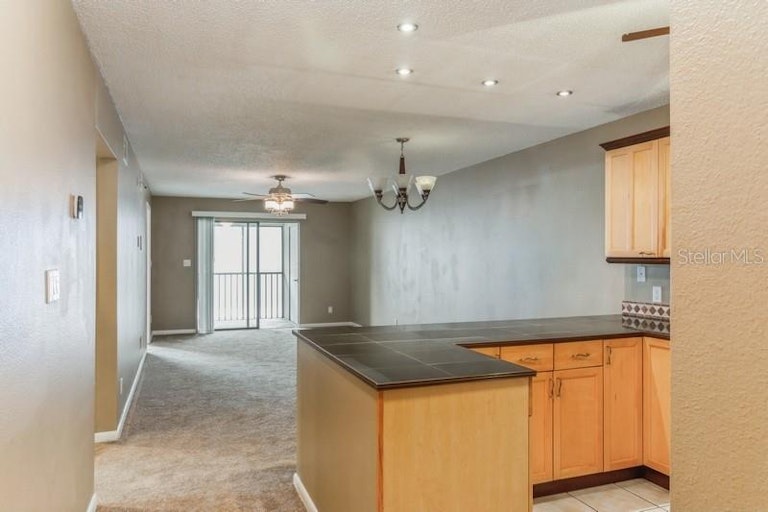 Photo 8 of 29 - 6033 34th St W #80, Bradenton, FL 34210