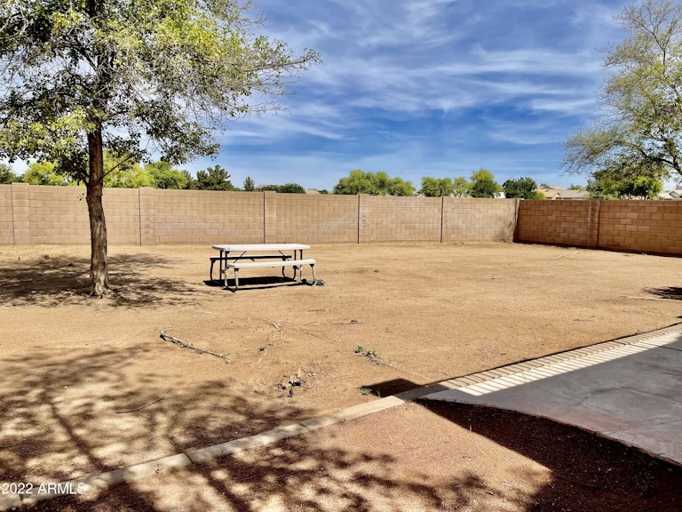 Photo 27 of 32 - 14450 N 132nd Dr, Surprise, AZ 85379