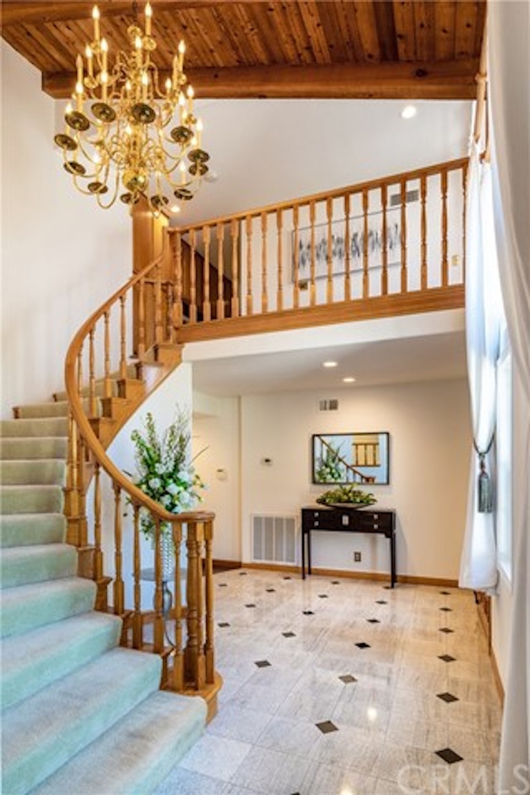 Photo 5 of 49 - 166 E Winnie Way, Arcadia, CA 91006