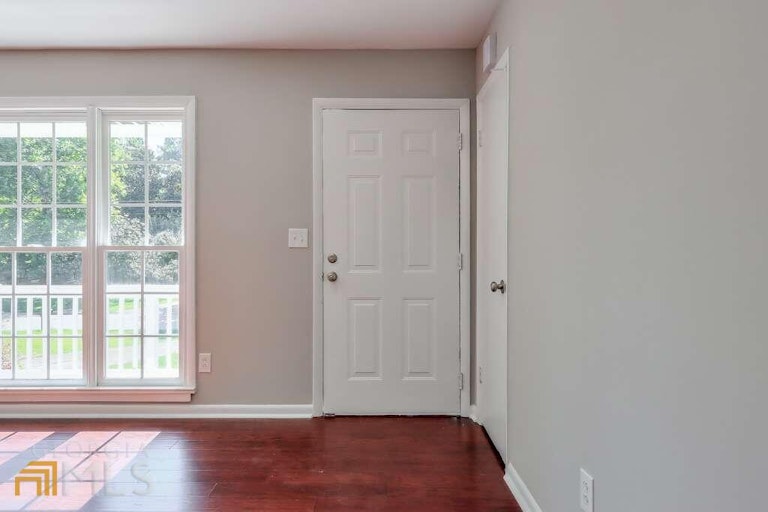 Photo 3 of 38 - 4309 Tradition Ter, Austell, GA 30106