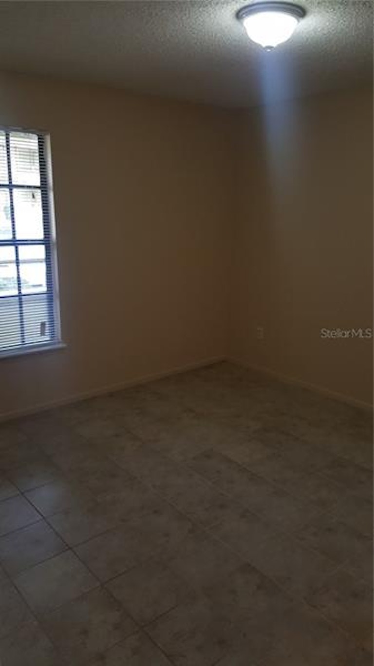Photo 17 of 22 - 4609 Cason Cove Dr #517, Orlando, FL 32811