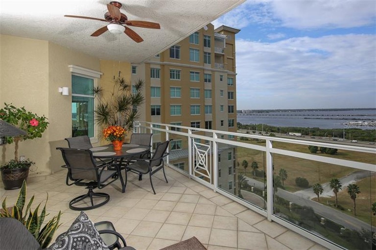 Photo 20 of 25 - 140 Riviera Dunes Way #1003, Palmetto, FL 34221