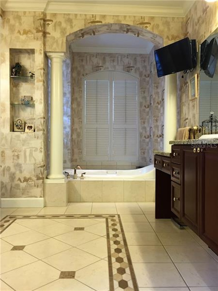 Photo 13 of 19 - 3128 Sheehan Dr, Land O Lakes, FL 34638