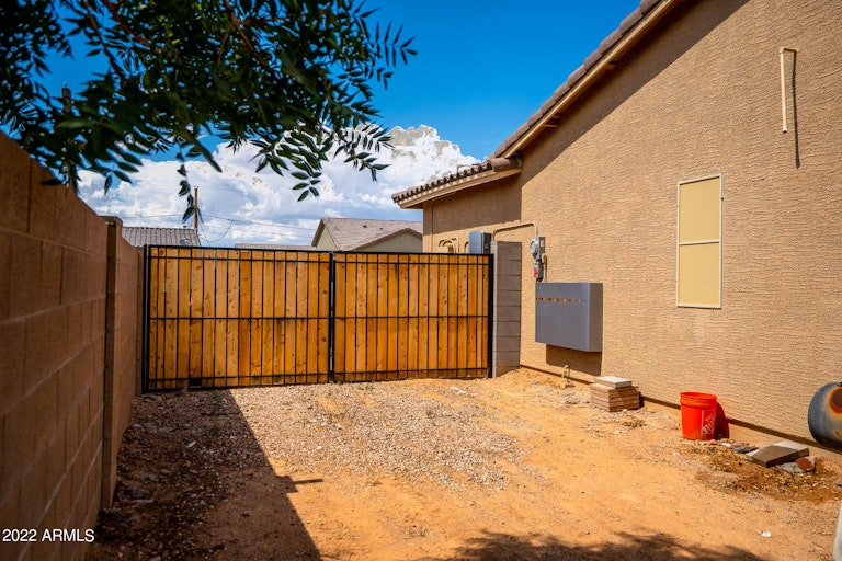 Photo 13 of 15 - 5629 E Red Bird Ln, San Tan Valley, AZ 85140