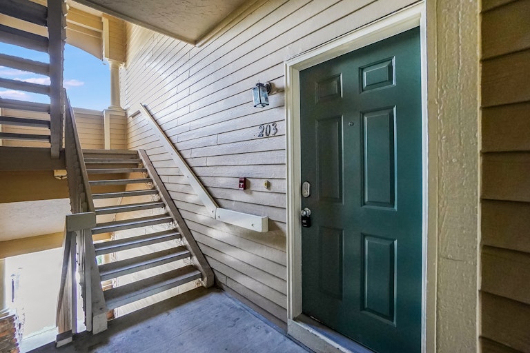 Photo 5 of 19 - 9691 W Coco Cir #203, Littleton, CO 80128