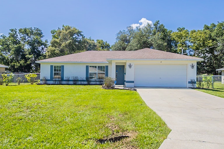 Photo 1 of 19 - 49 Dogwood Drive Cir, Ocala, FL 34472