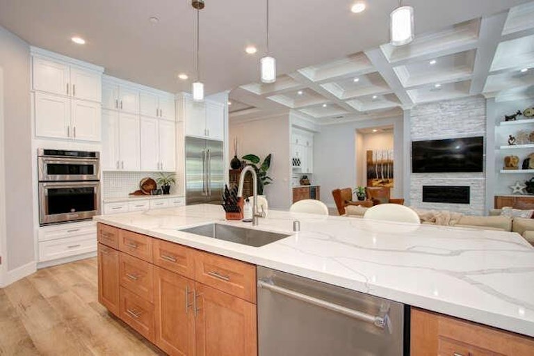 Photo 16 of 78 - 744 Oliver Ct, Folsom, CA 95630