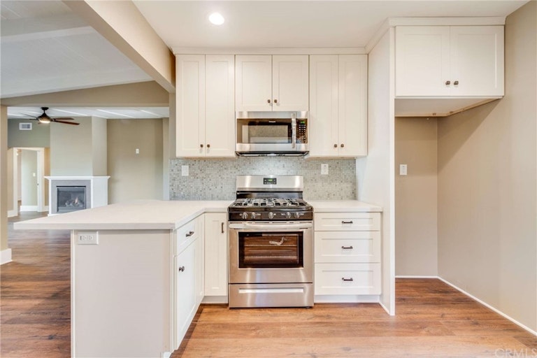 Photo 12 of 34 - 219 Poppy Ave, Monrovia, CA 91016