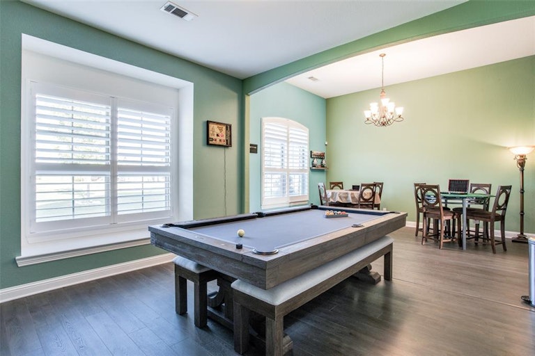 Photo 22 of 40 - 180 Denali Way, Waxahachie, TX 75167
