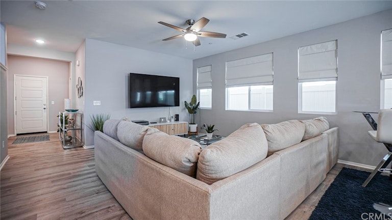 Photo 12 of 61 - 908 Blue Orchid, Beaumont, CA 92223