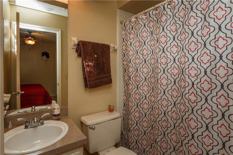 Photo 10 of 23 - 200 Ridgecrest Loop, Minneola, FL 34715